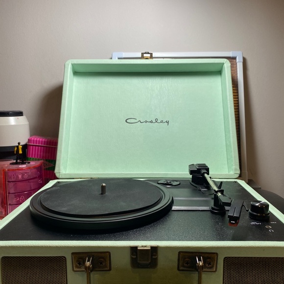 Crosley Record Player - Picture 2 of 5